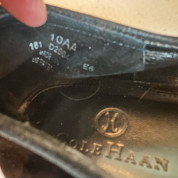 Cole Haan Black Suede Loafers Flats Tassels on Square Toe Air Brogan Size 10 AA - Picture 8 of 11